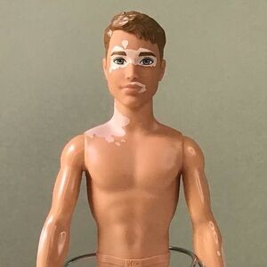 Barbie Fashionistas Ken Doll Vitiligo Skin 192 Nude Brown Hair HBV26 Mattel 2016